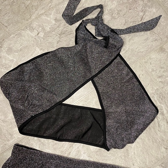 NEW NWOT 2 piece co ord metallic wrap top & skirt - Picture 11 of 12